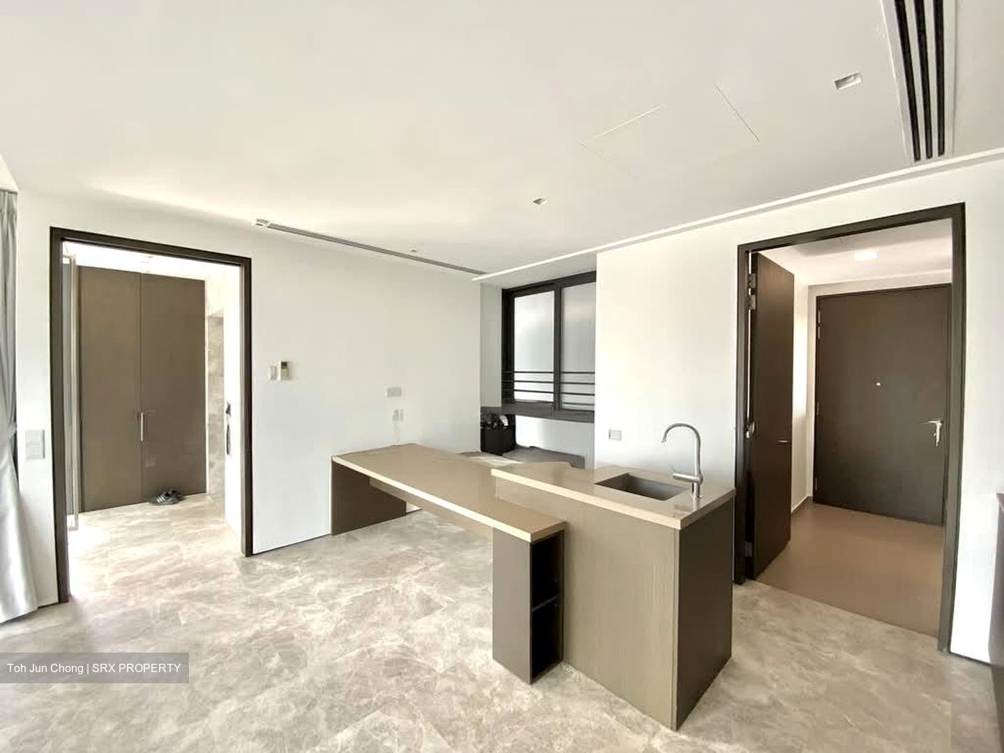Centennia Suites (D9), Condominium #613483951